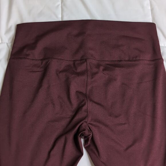 All in Motion XXL Maroon Leggings - Picture 5 of 6